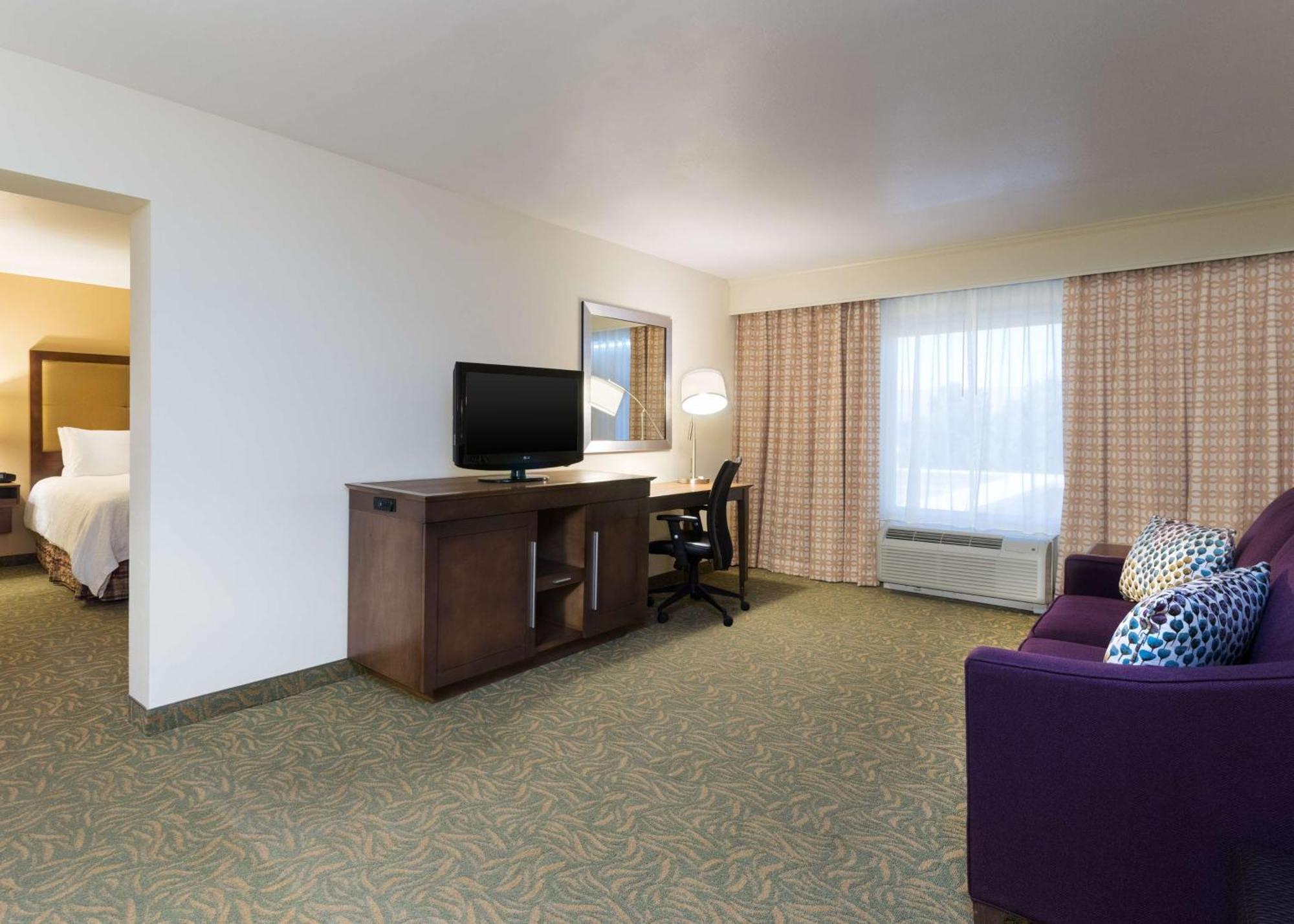 Hampton Inn By Hilton Odessa Exterior photo